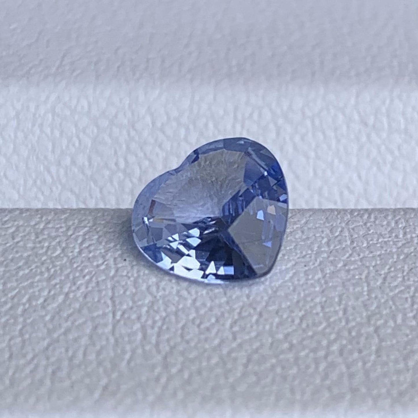 Natural Heart Shaped Light Blue Sapphire 1.06ct - (H)
