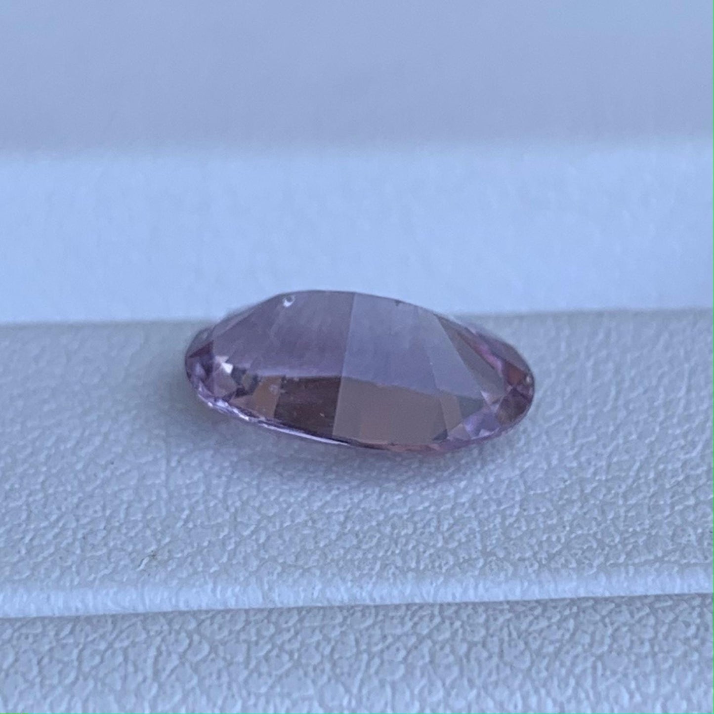 Natural Lavender Sapphire 2.86Cts - (UH)