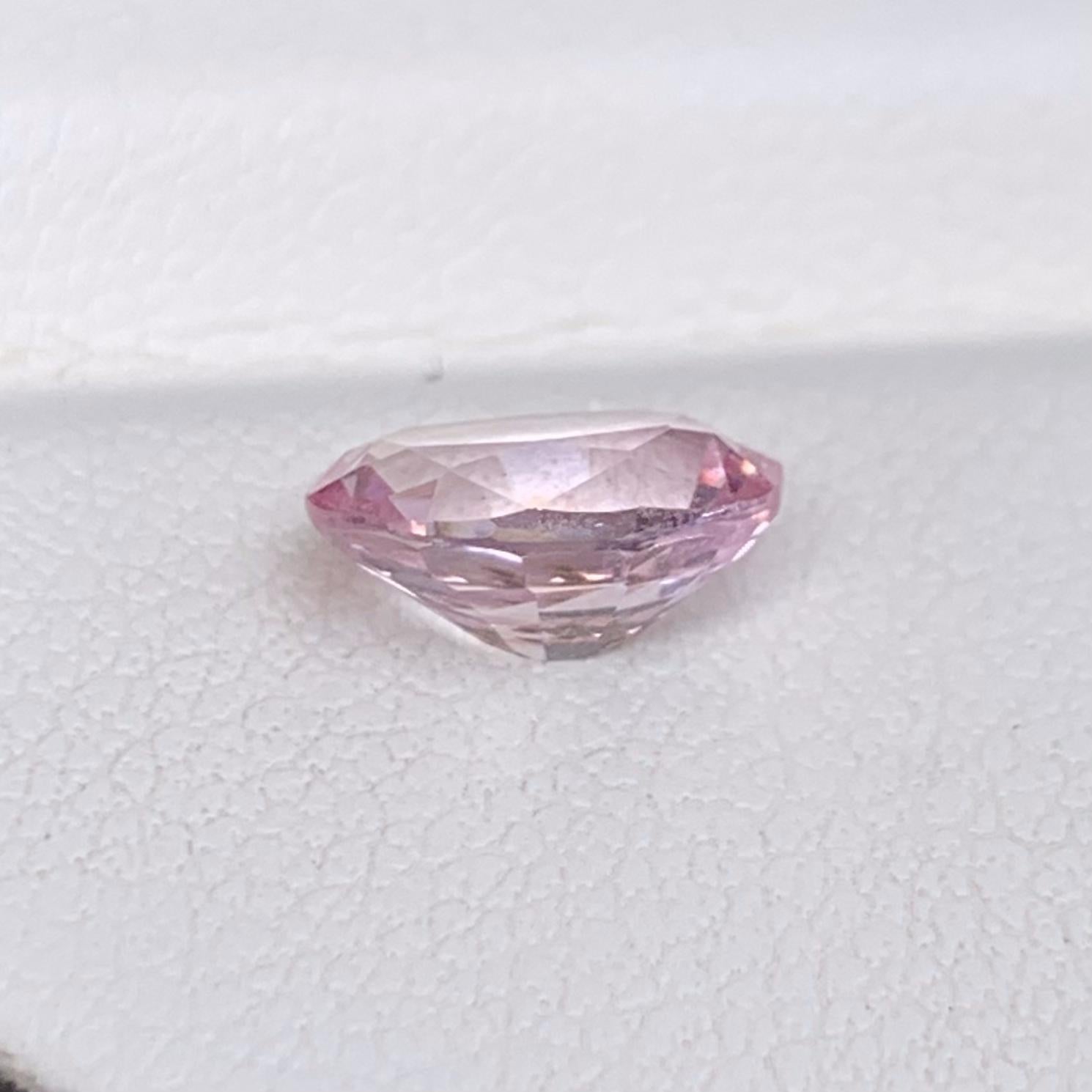 Natural Ceylon Padparadscha Sapphire 1.54ct - (UH) - Baza Boutique