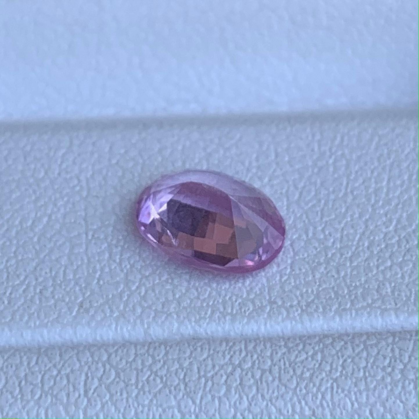 Natura Hot Pink Sapphire 1.54ct - (UH) - Baza Boutique