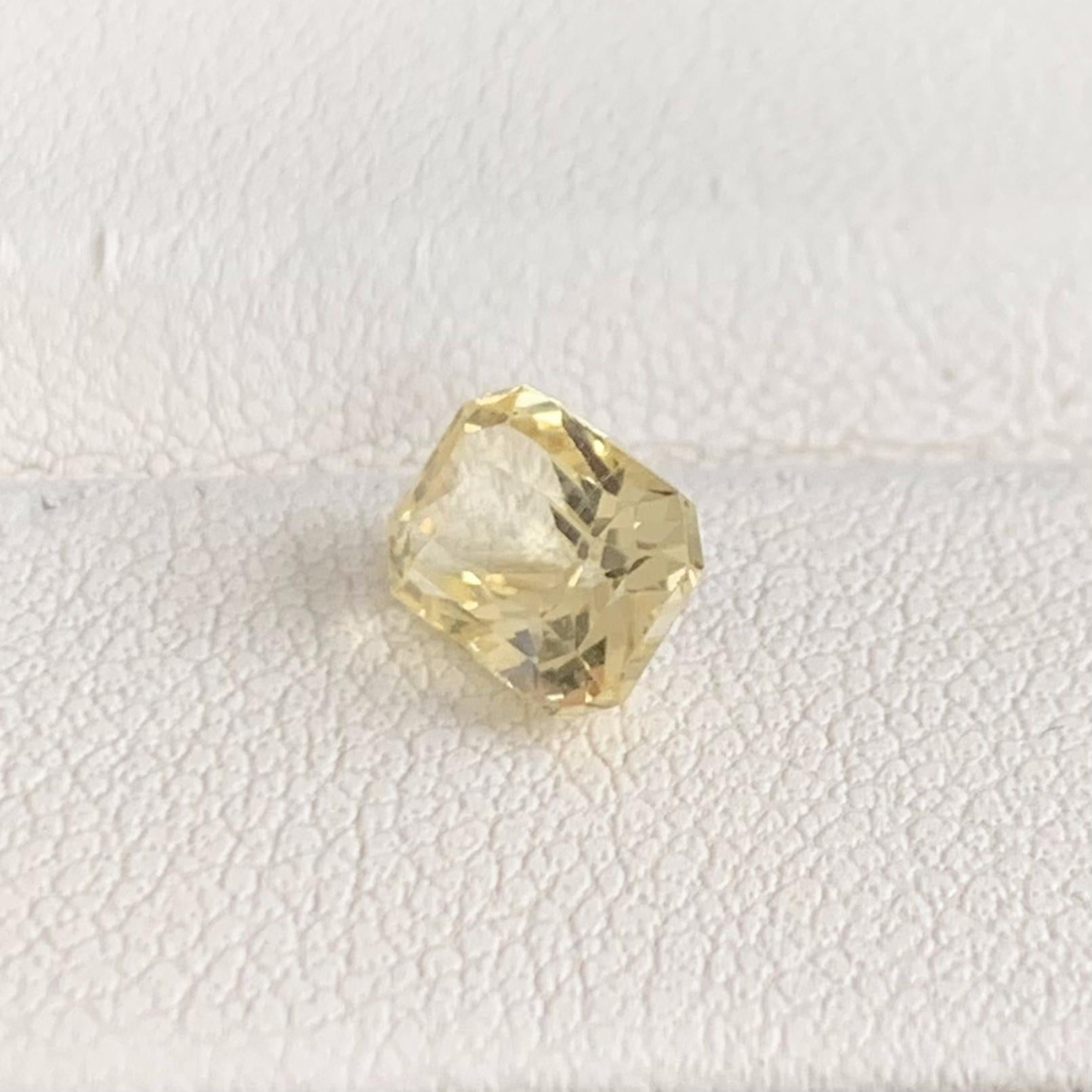 Natural Yellow Sapphire 1.55ct - (H) - Baza Boutique
