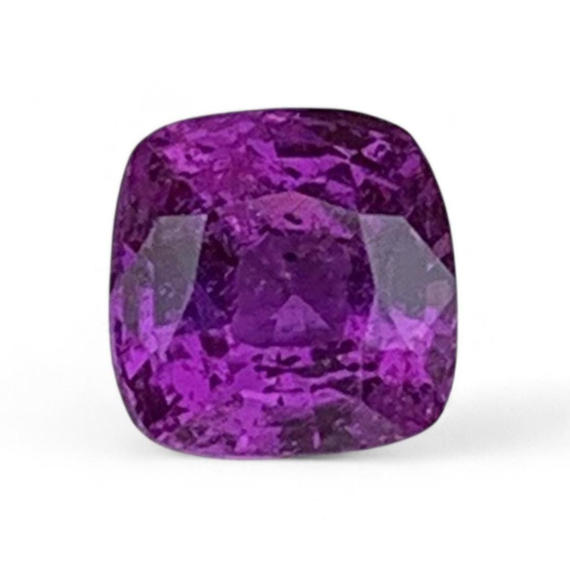 Natural Cushion Cut Violet Sapphire 0.62ct - (UH