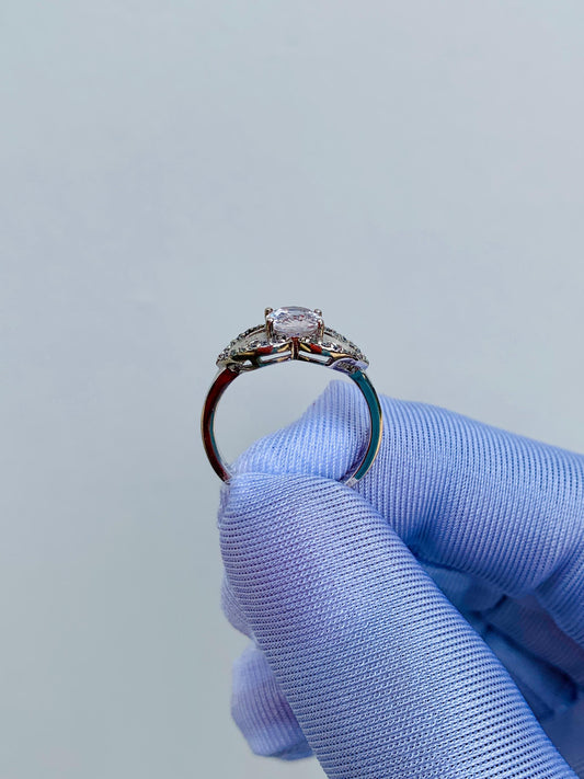 Natural Peach Sapphire 0.92ct Ring in Sterling Silver