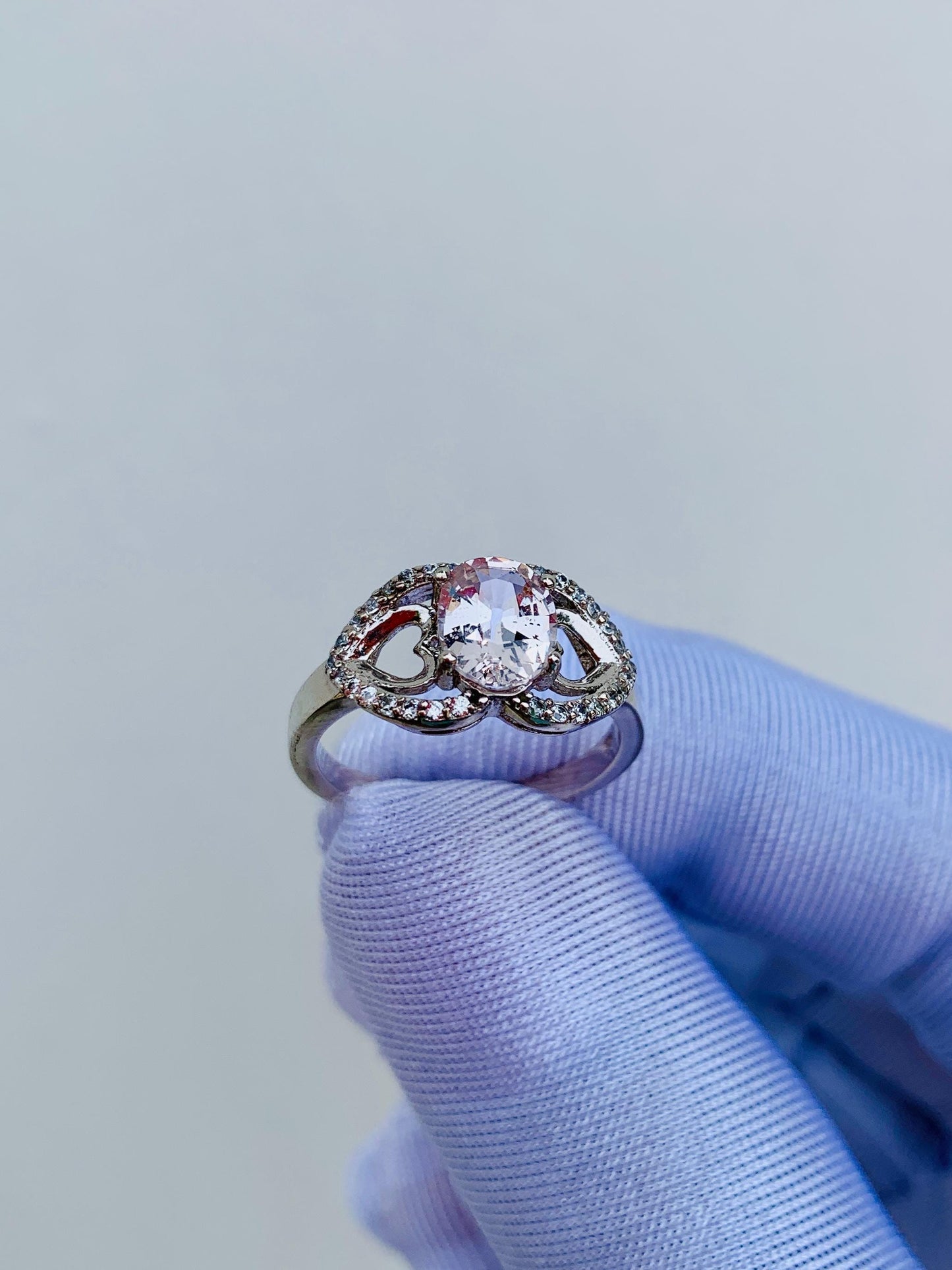 Natural Peach Sapphire 0.92ct Ring in Sterling Silver