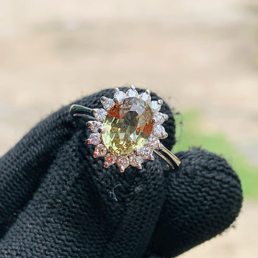 Alexandrite 2.87ct Ring with Natural Diamonds in 14K White Gold