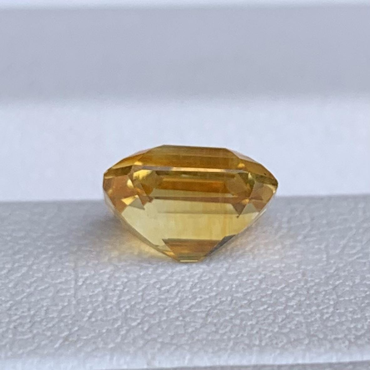 Natural Radiant Cut Golden Yellow Sapphire 2.16ct - (H)
