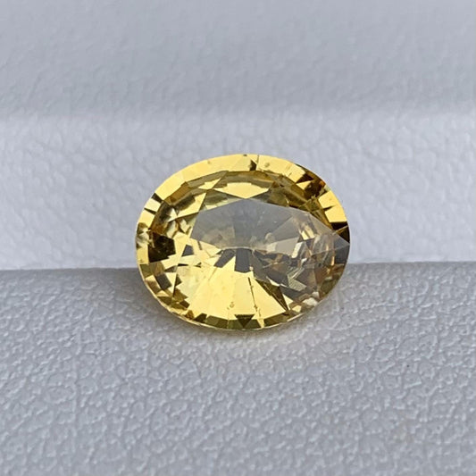 Natural Oval Cut Yellow Sapphire 2.15ct - (H)