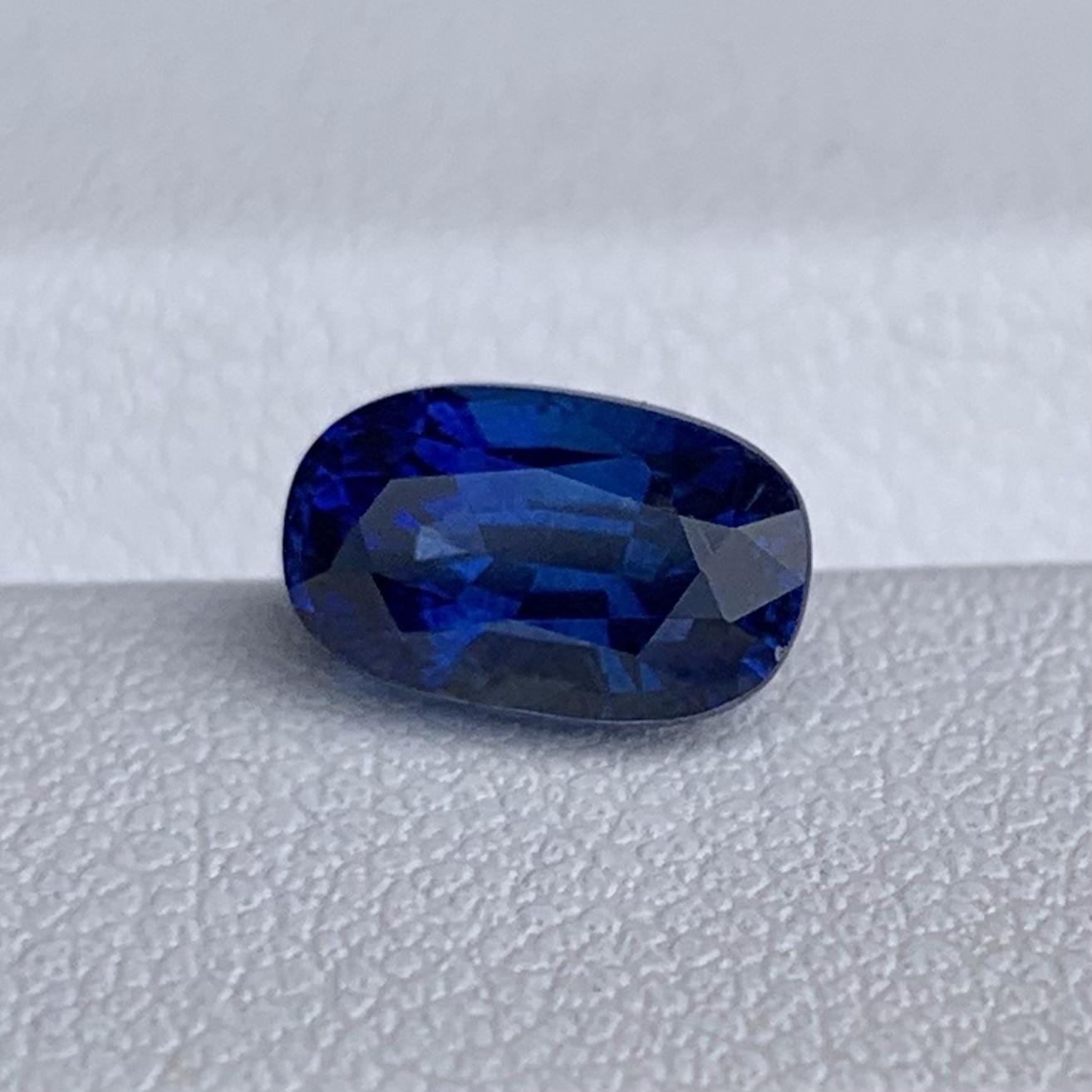 Natural Cushion Cut Royal Blue Sapphire 2.10ct - (H)