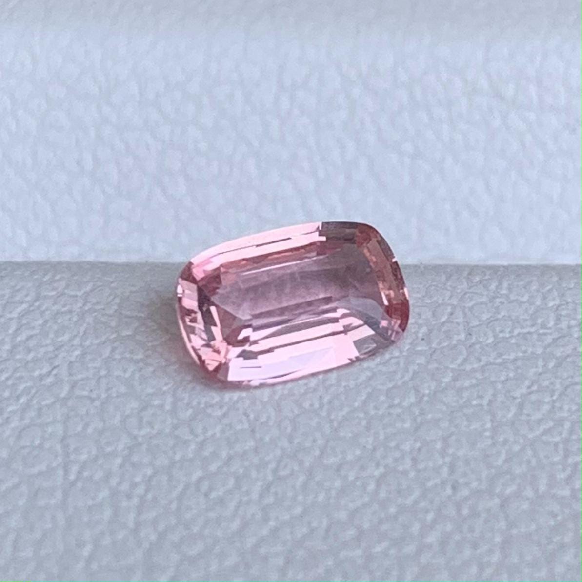 Natural Cushion Cut Padparadscha Sapphire 0.50ct - (UH)