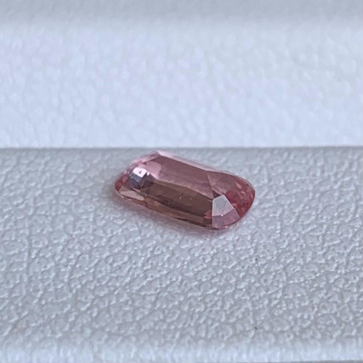 Natural Cushion Cut Padparadscha Sapphire 0.50ct - (UH)