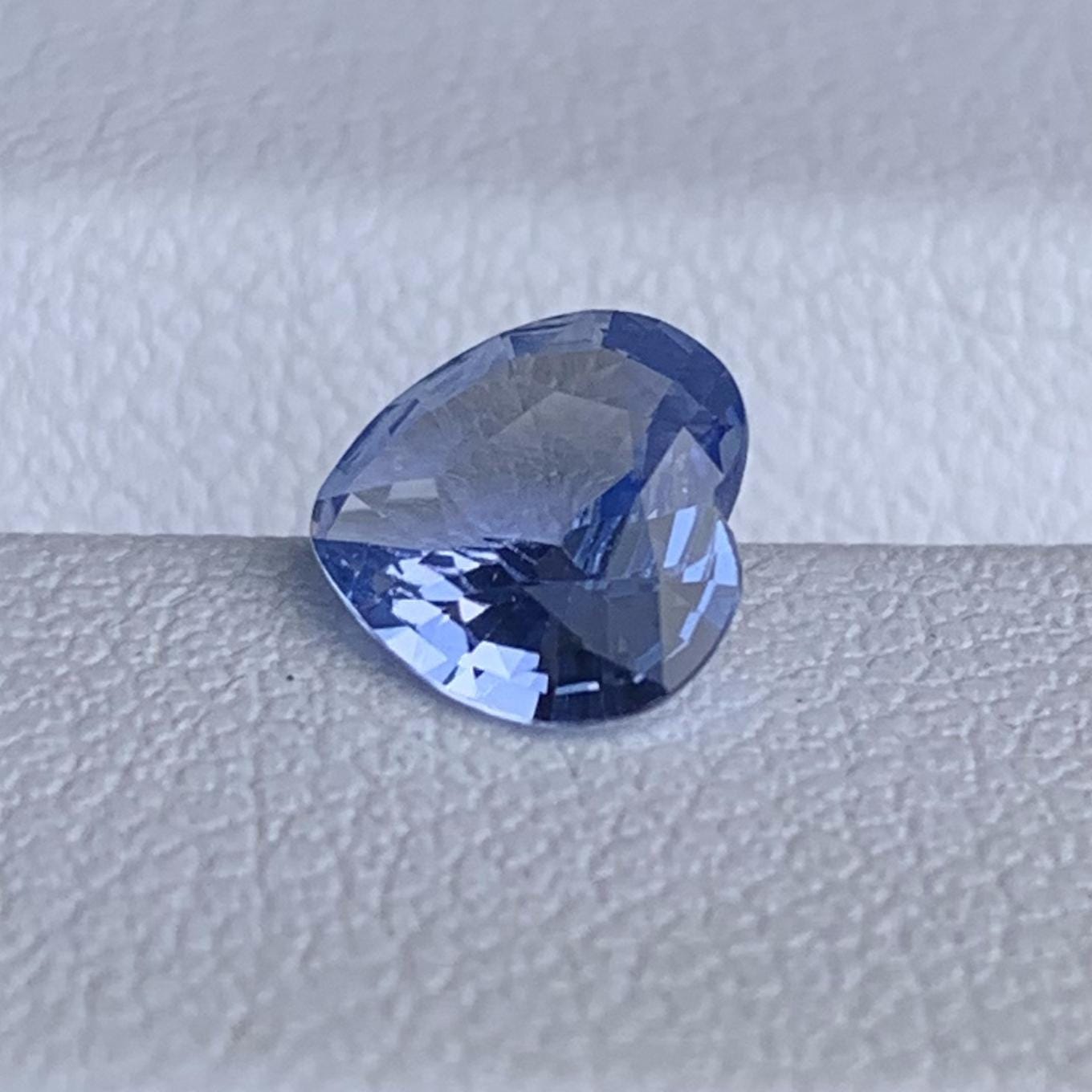 Natural Heart Shaped Light Blue Sapphire 1.06ct - (H)