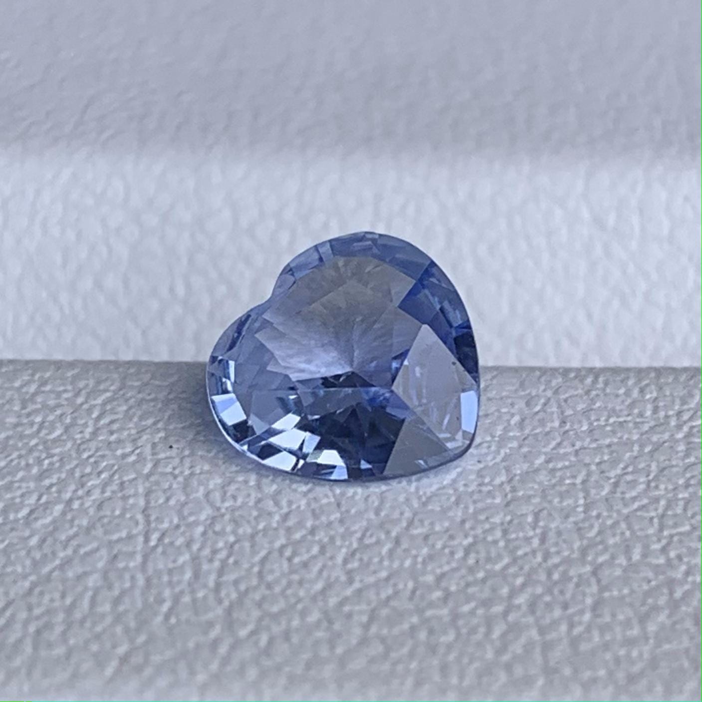 Natural Heart Shaped Light Blue Sapphire 1.06ct - (H)