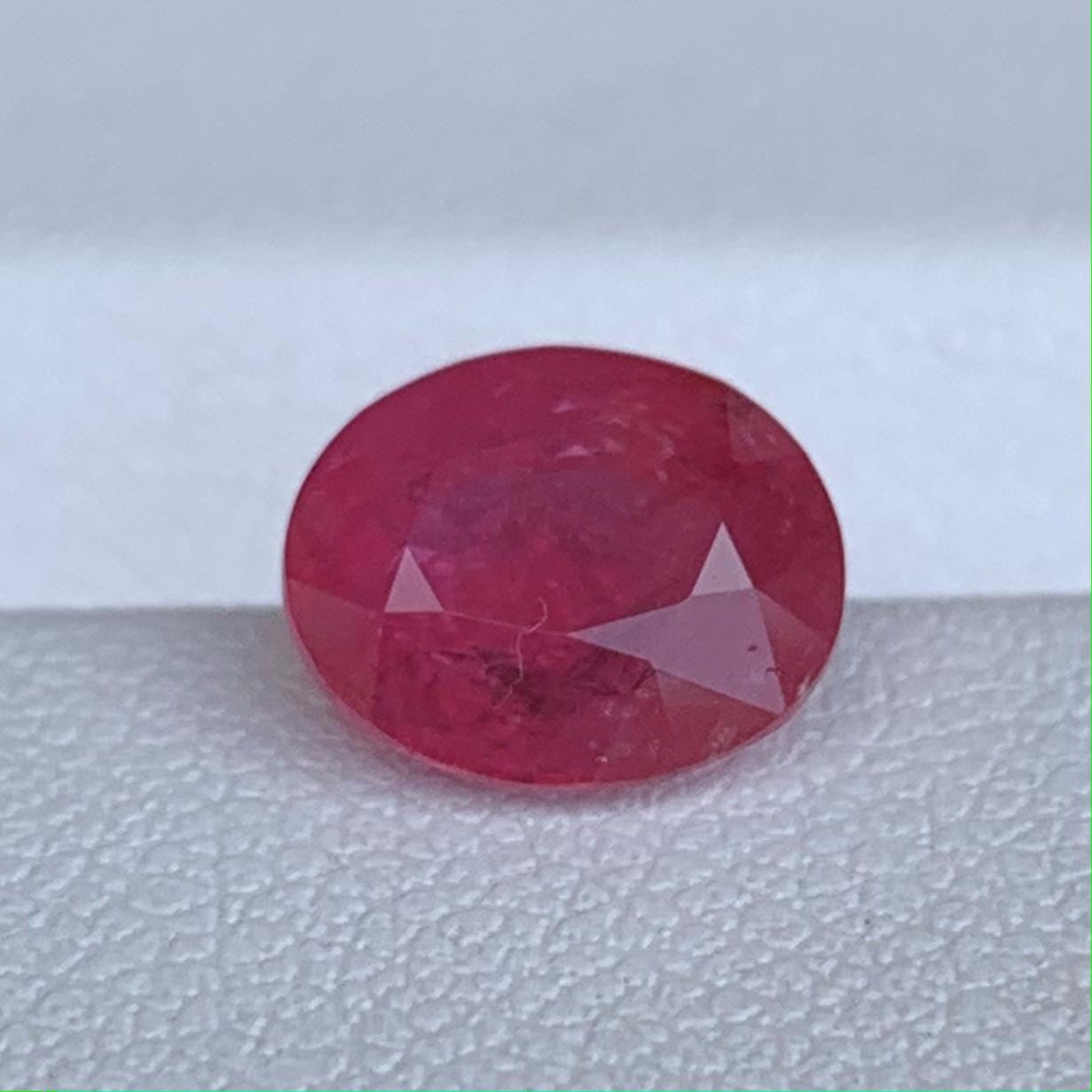 Natural Ruby Oval Cut 2.54ct - (UH) - Baza Boutique