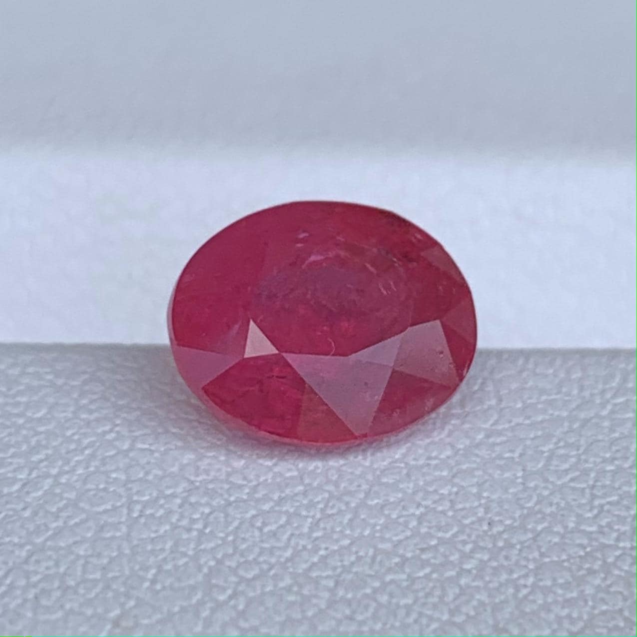 Natural Ruby Oval Cut 2.54ct - (UH) - Baza Boutique