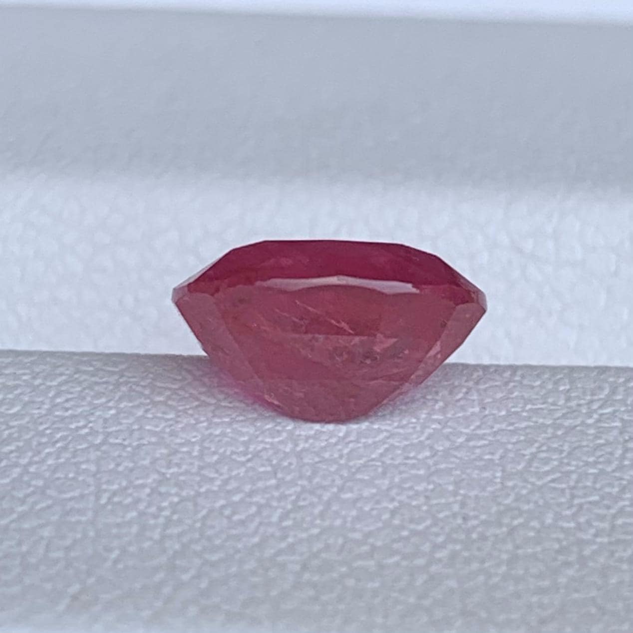 Natural Ruby Oval Cut 2.54ct - (UH) - Baza Boutique