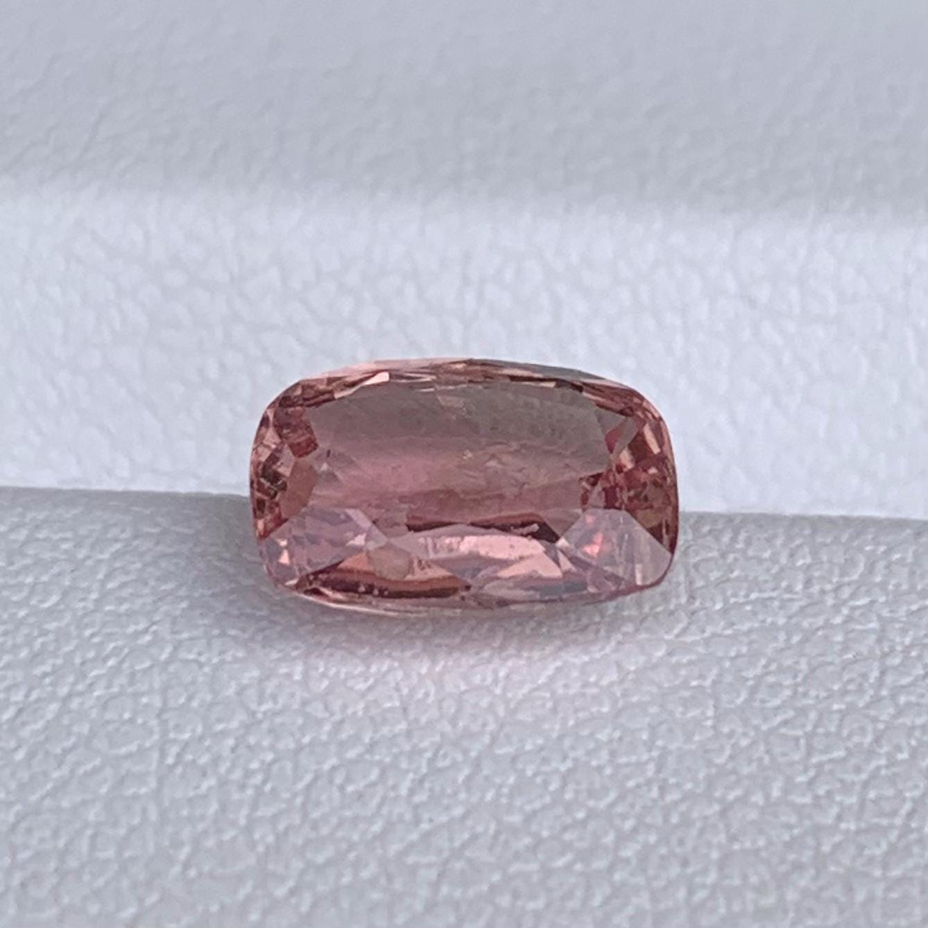 Natural Sunset Padparadscha Sapphire 2.00ct - (UH)