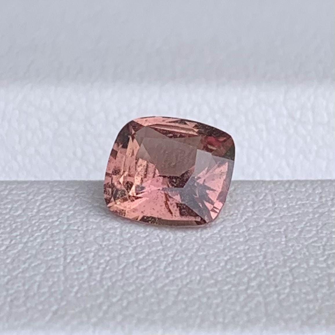 Natural Padparadscha Sapphire 1.14ct - (UH)