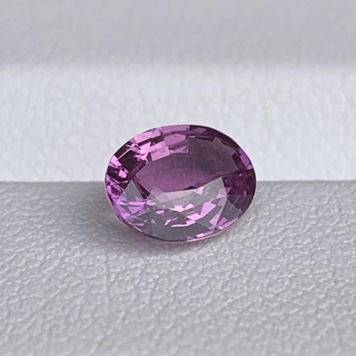 Natural Pink Sapphire 1.04ct - (UH) - Baza Boutique