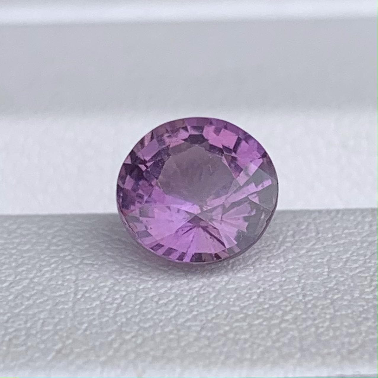 Natural Plum Pink Sapphire 1.88ct - (UH) - Baza Boutique