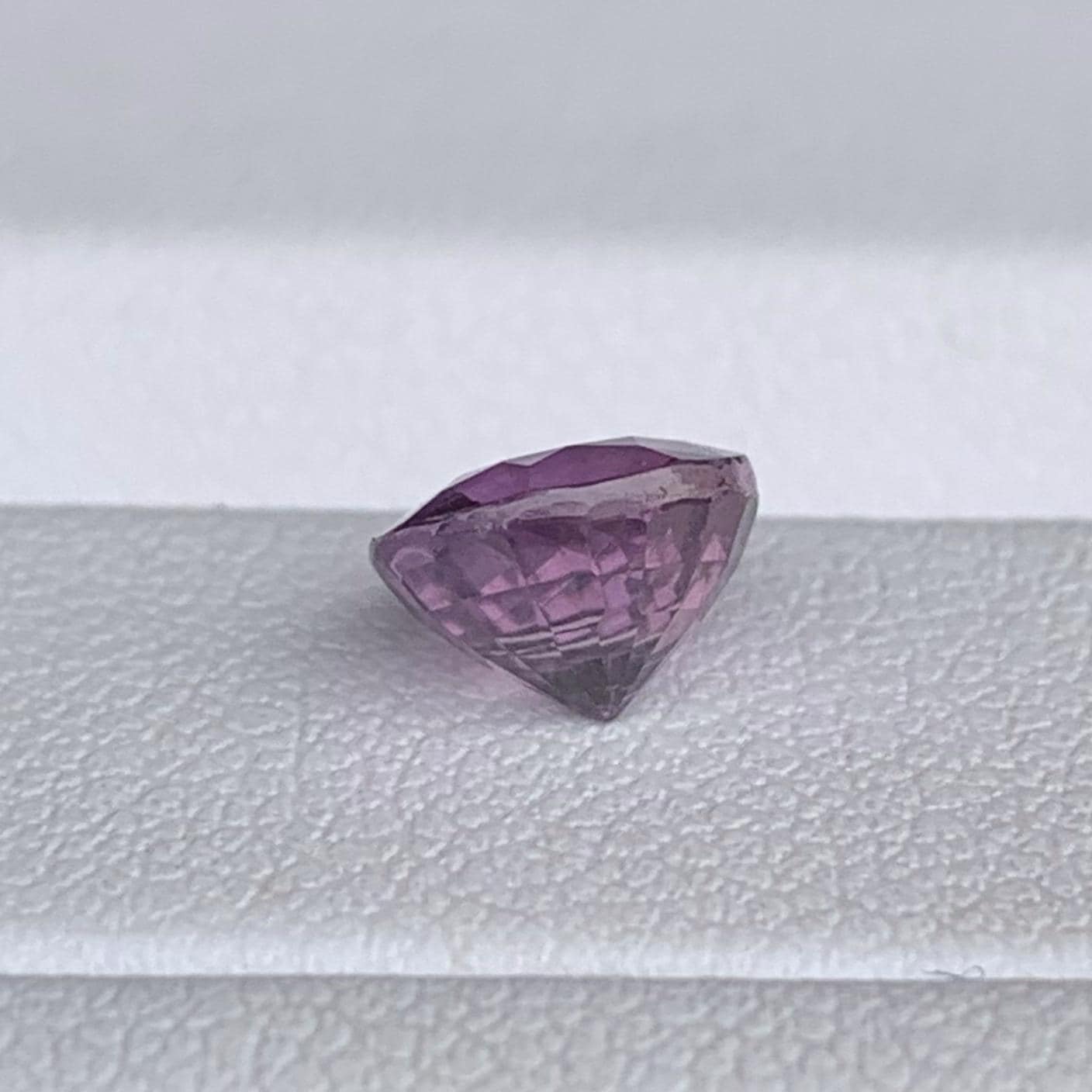 Natural Plum Pink Sapphire 1.88ct - (UH) - Baza Boutique
