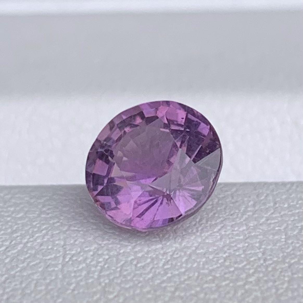 Natural Plum Pink Sapphire 1.88ct - (UH) - Baza Boutique