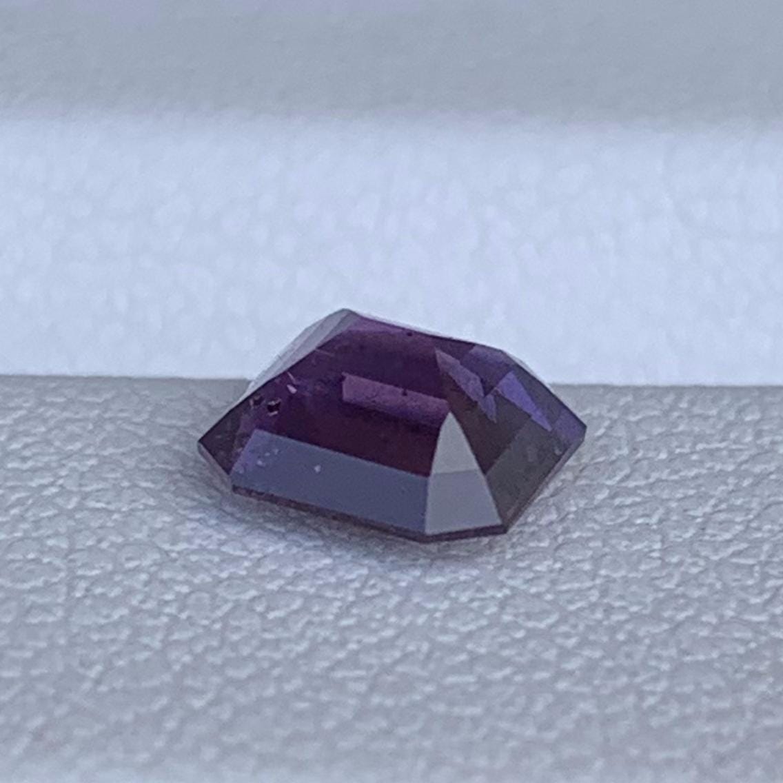 Natural Purple Sapphire 1.17ct - (UH) - Baza Boutique