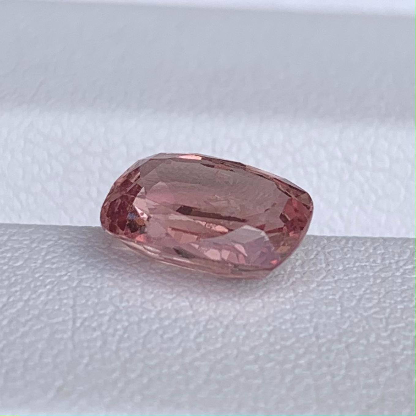 Natural Sunset Padparadscha Sapphire 2.00ct - (UH)