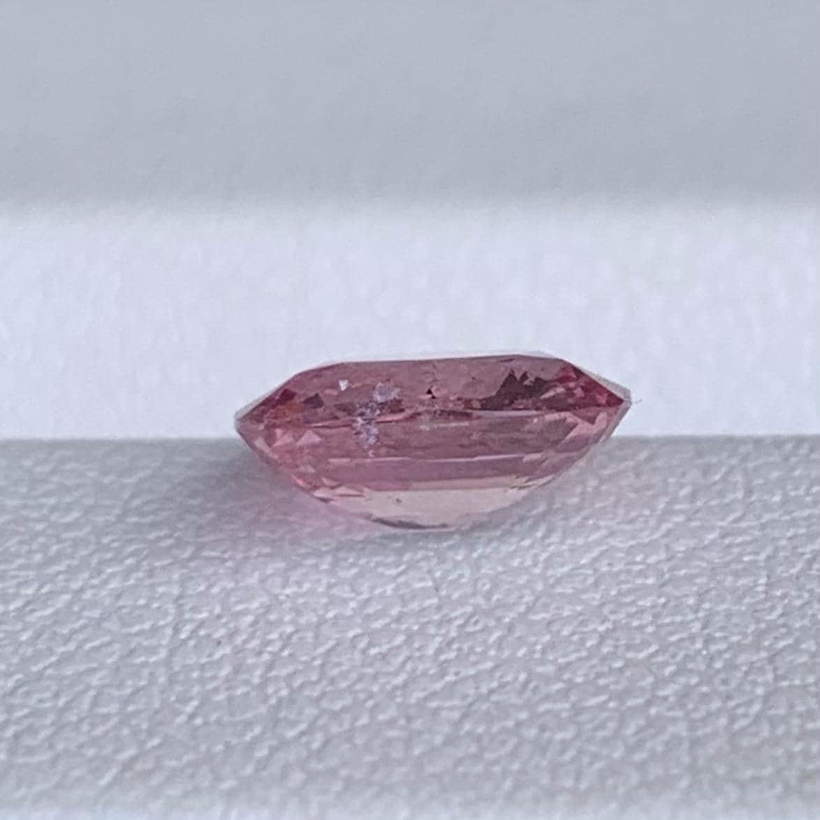 Natural Sunrise Padparadscha Sapphire 1.52ct - (UH)