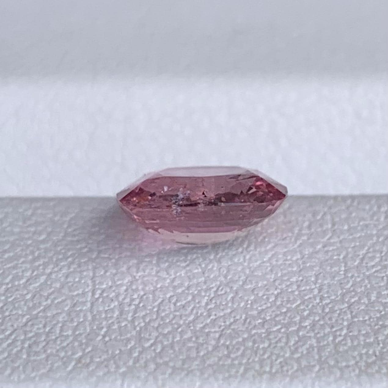Natural Sunrise Padparadscha Sapphire 1.52ct - (UH)