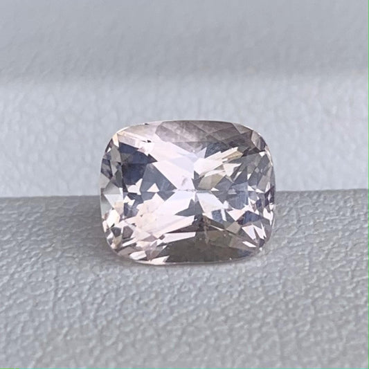 Natural Peach Sapphire 2.09ct - (H) - Baza Boutique