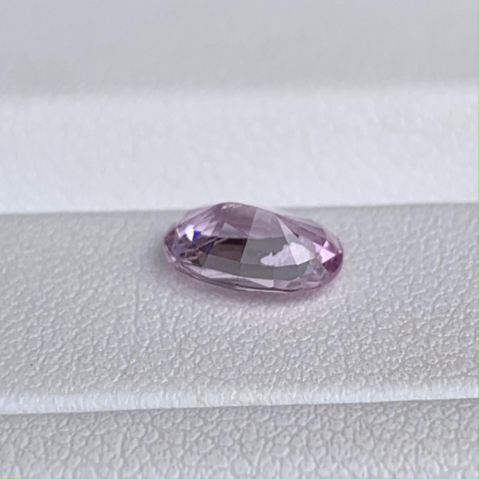 Natural Peach Sapphire 1.51ct - (H) - Baza Boutique