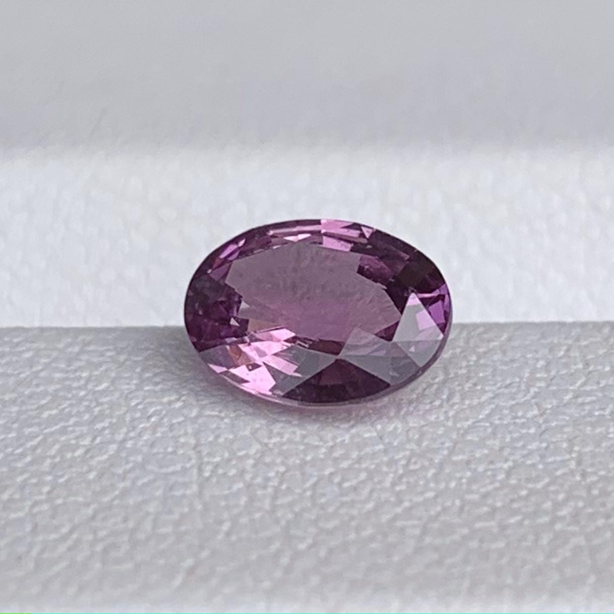 Natural Pink Sapphire 1.04ct - (UH) - Baza Boutique