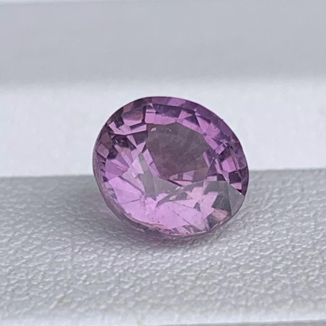 Natural Plum Pink Sapphire 1.88ct - (UH) - Baza Boutique