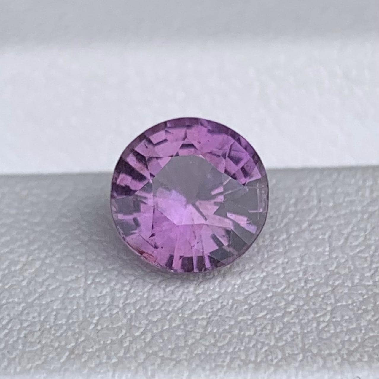 Natural Plum Pink Sapphire 1.88ct - (UH) - Baza Boutique