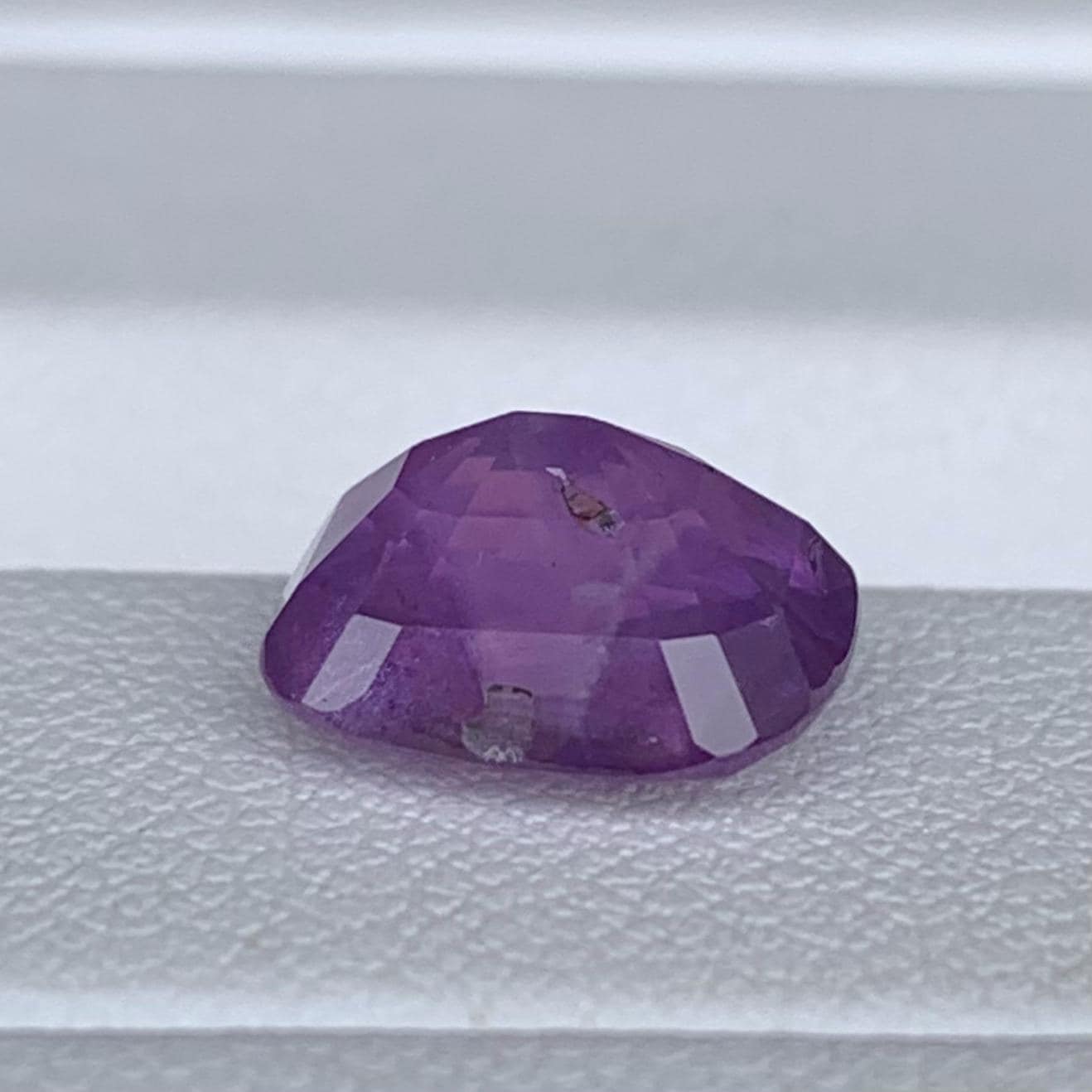 Natural Purple Sapphire 3.15ct - (UH) - Baza Boutique