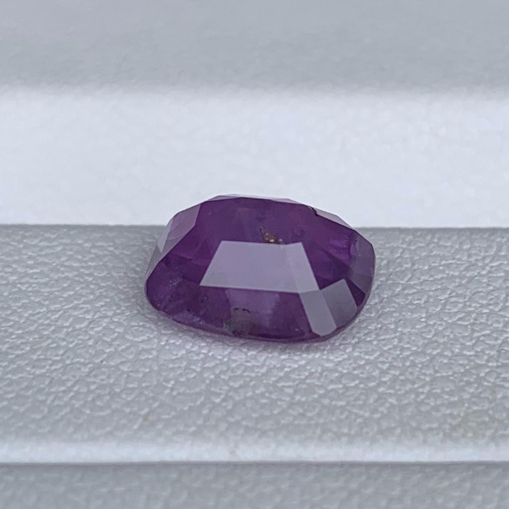 Natural Purple Sapphire 3.15ct - (UH) - Baza Boutique