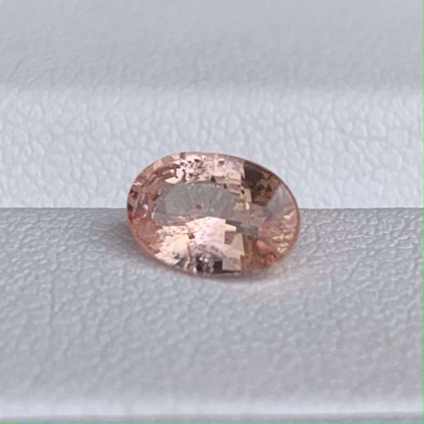 Natural Padparadscha Sapphire 1.02ct - (UH)