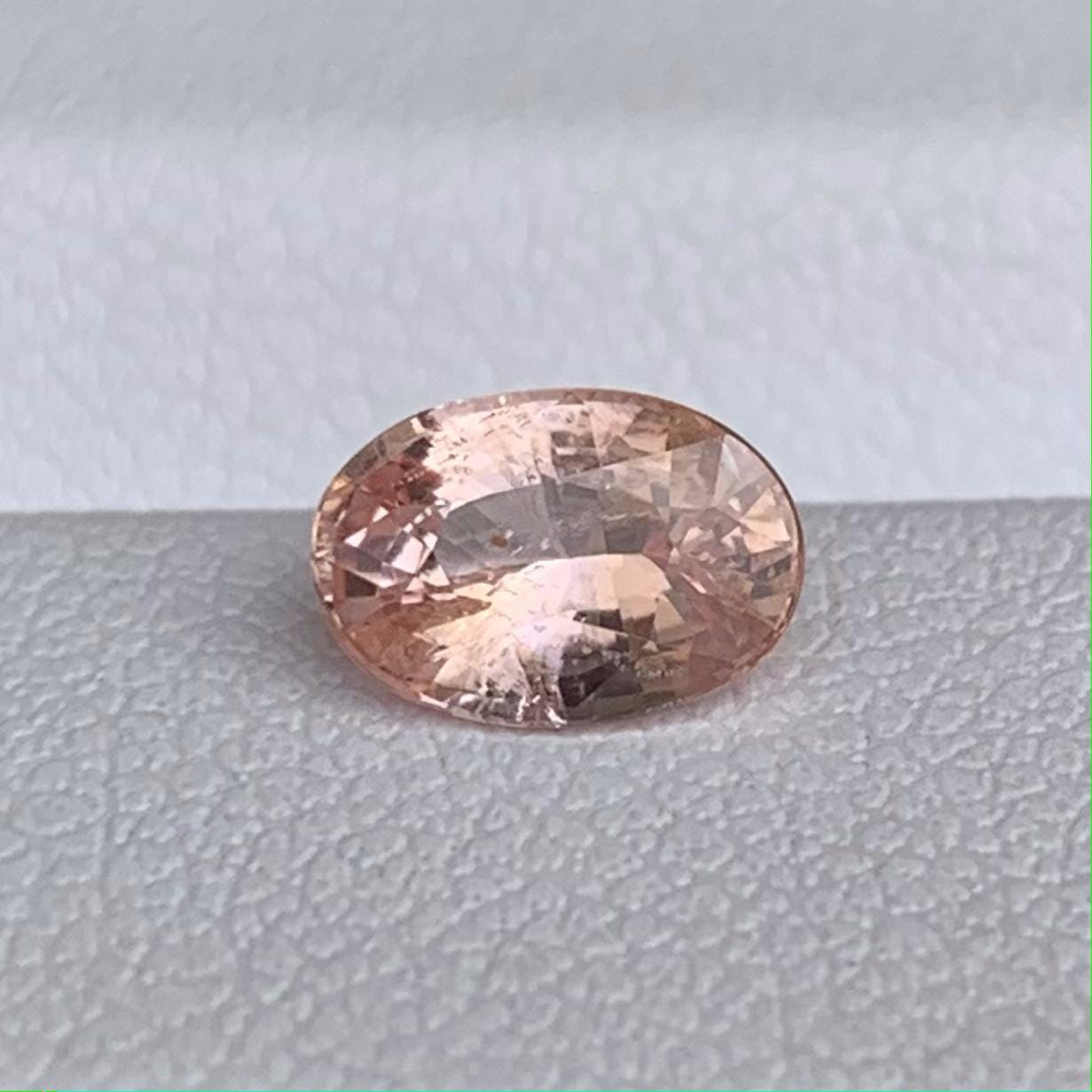 Natural Padparadscha Sapphire 1.02ct - (UH)