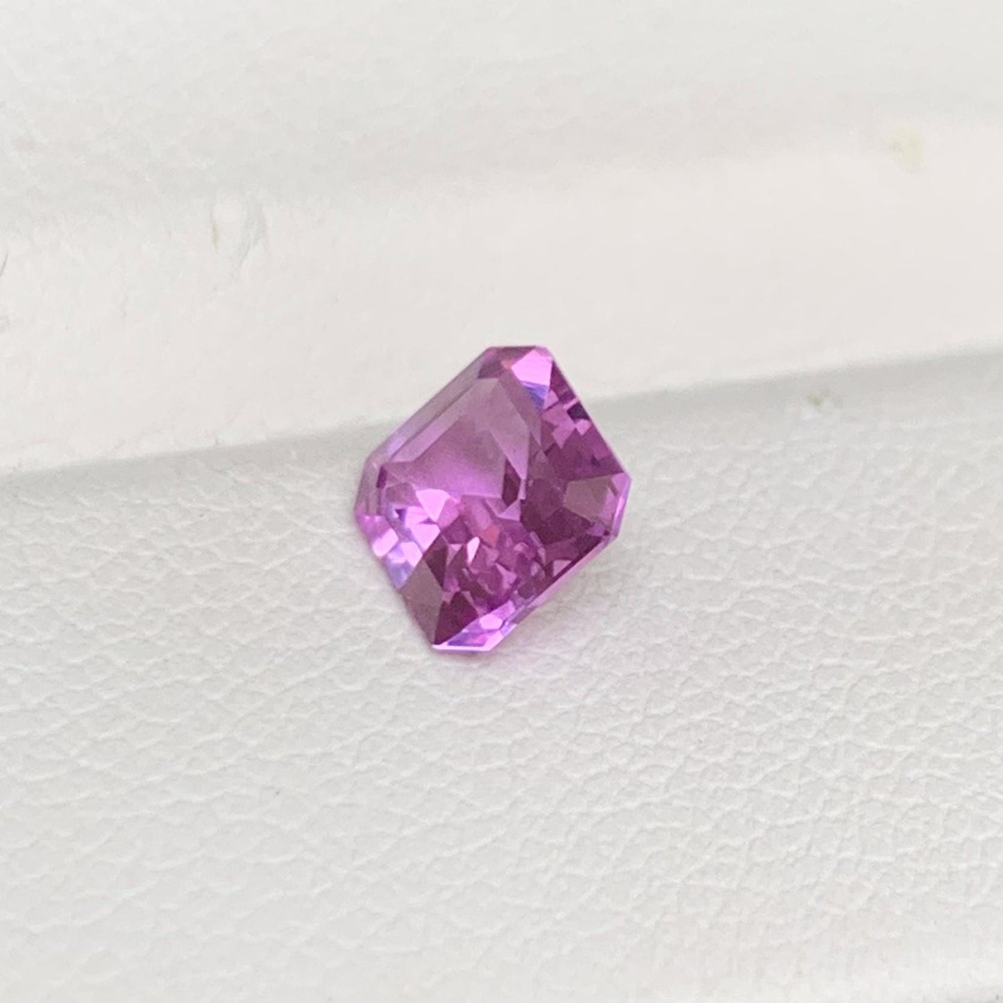 Natural Pink Sapphire 1.10ct - (H)