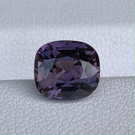 Natural Bi Color Sapphire 2.35ct - (H) - Baza Boutique
