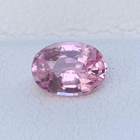 Natural Oval Cut Padparadscha Sapphire 0.71ct - (H)