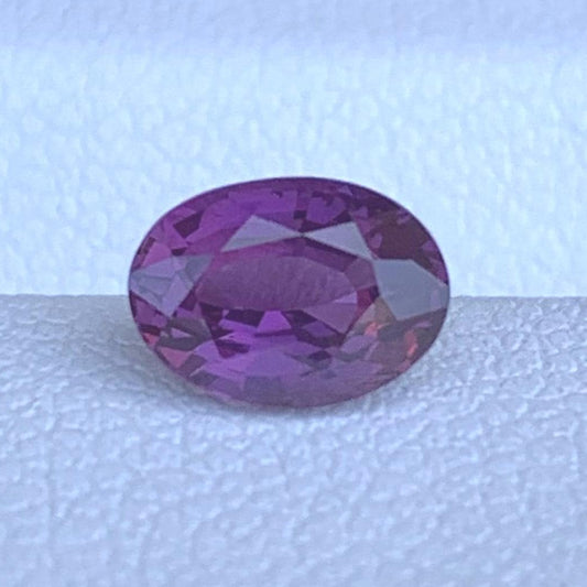 Natural Oval Cut Violet Sapphire 1.01ct - (UH)