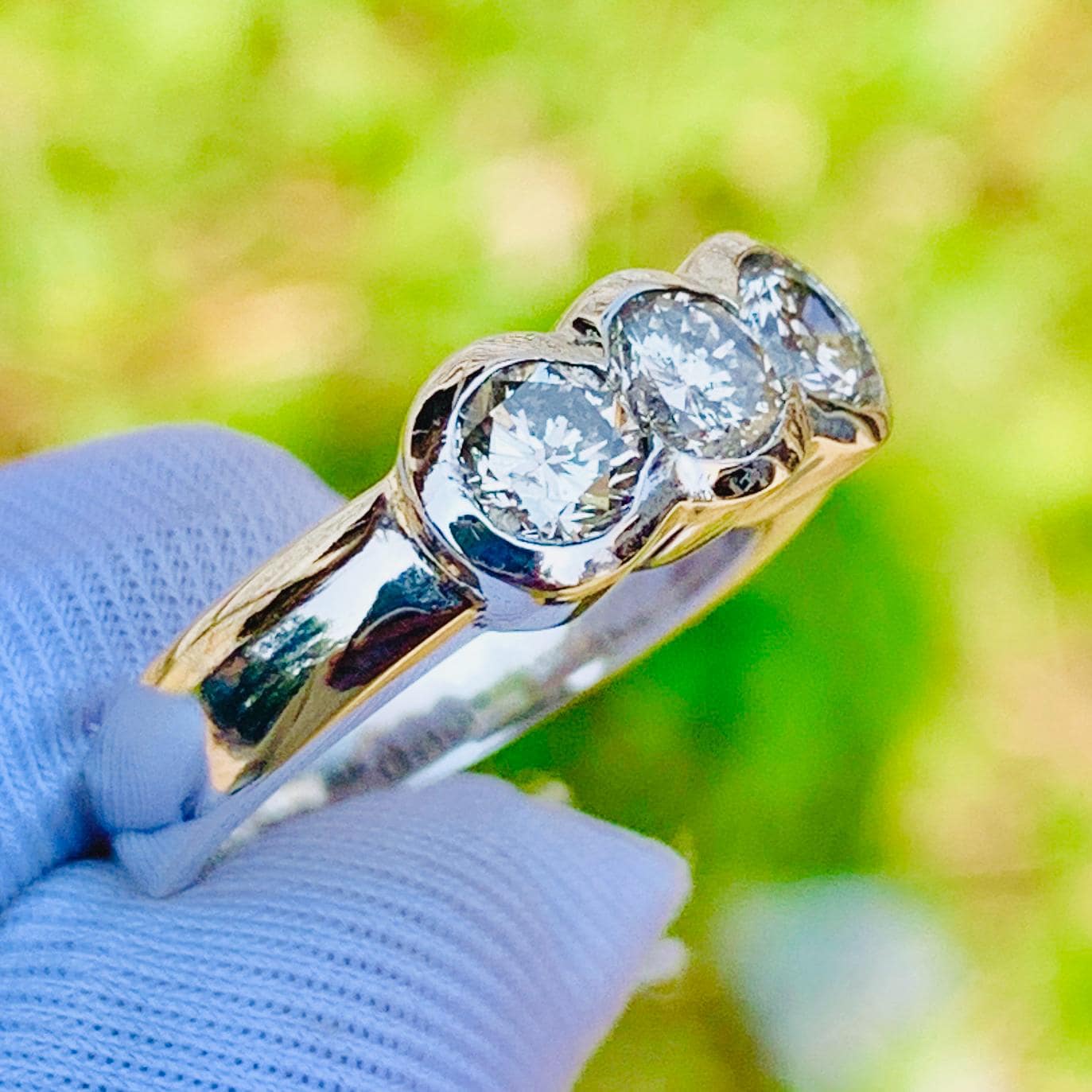 1.40ct VS2 Natural Diamond Three Stone Ring – 14K White Gold