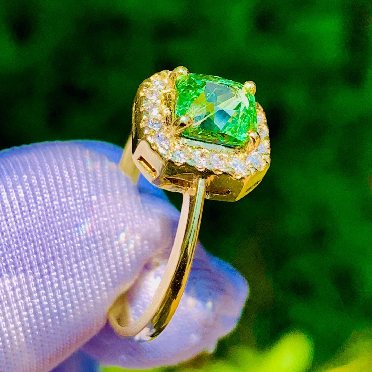 1.52ct Tsavorite Garnet Ring – 14K Rose Gold & Natural Diamonds