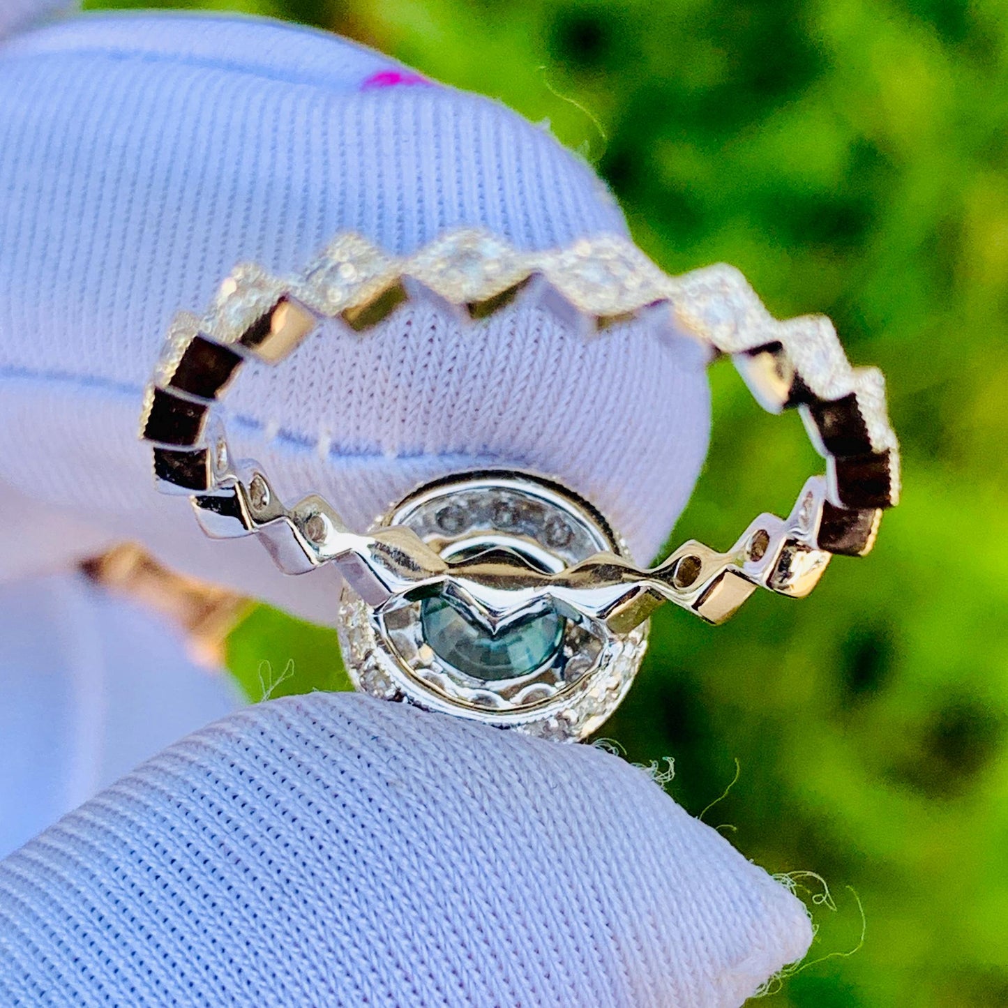 Teal Sapphire Halo Ring – 14K White Gold & Natural Diamonds