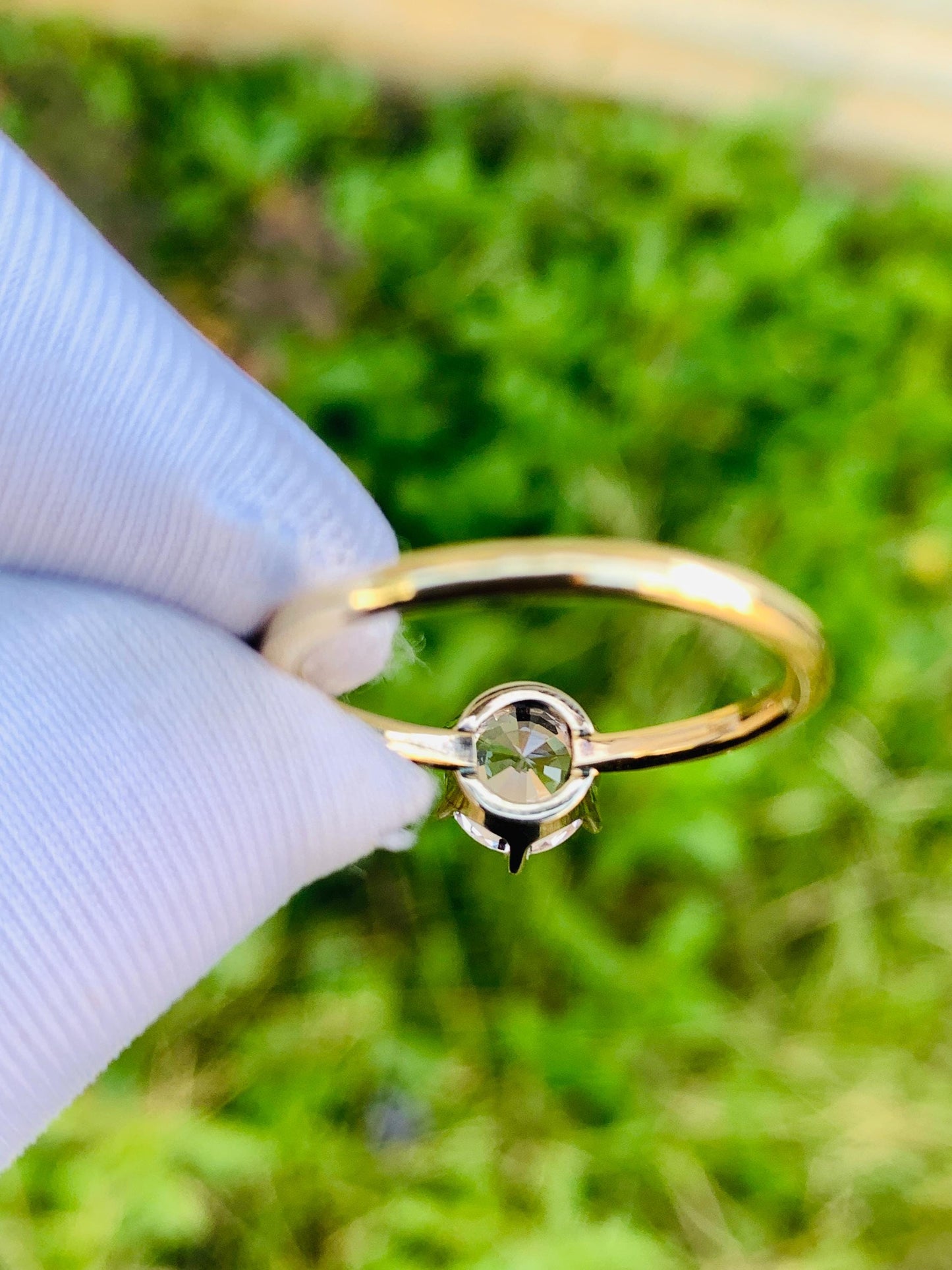 1.24ct Peach Sapphire Ring – White Gold