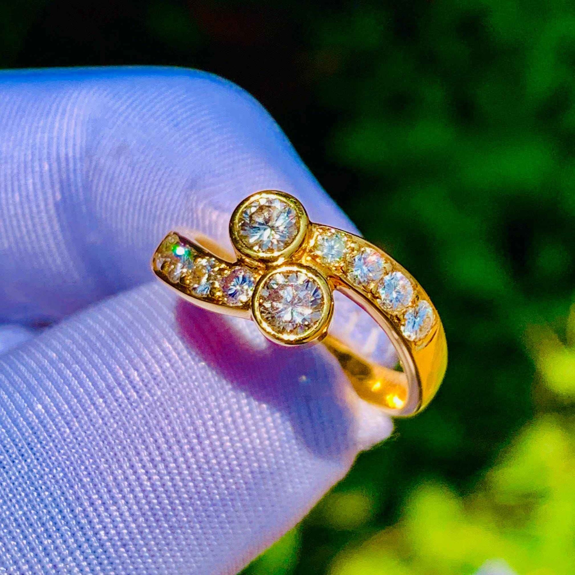 Natural 2 Stone Diamond Ring – 18K Yellow Gold