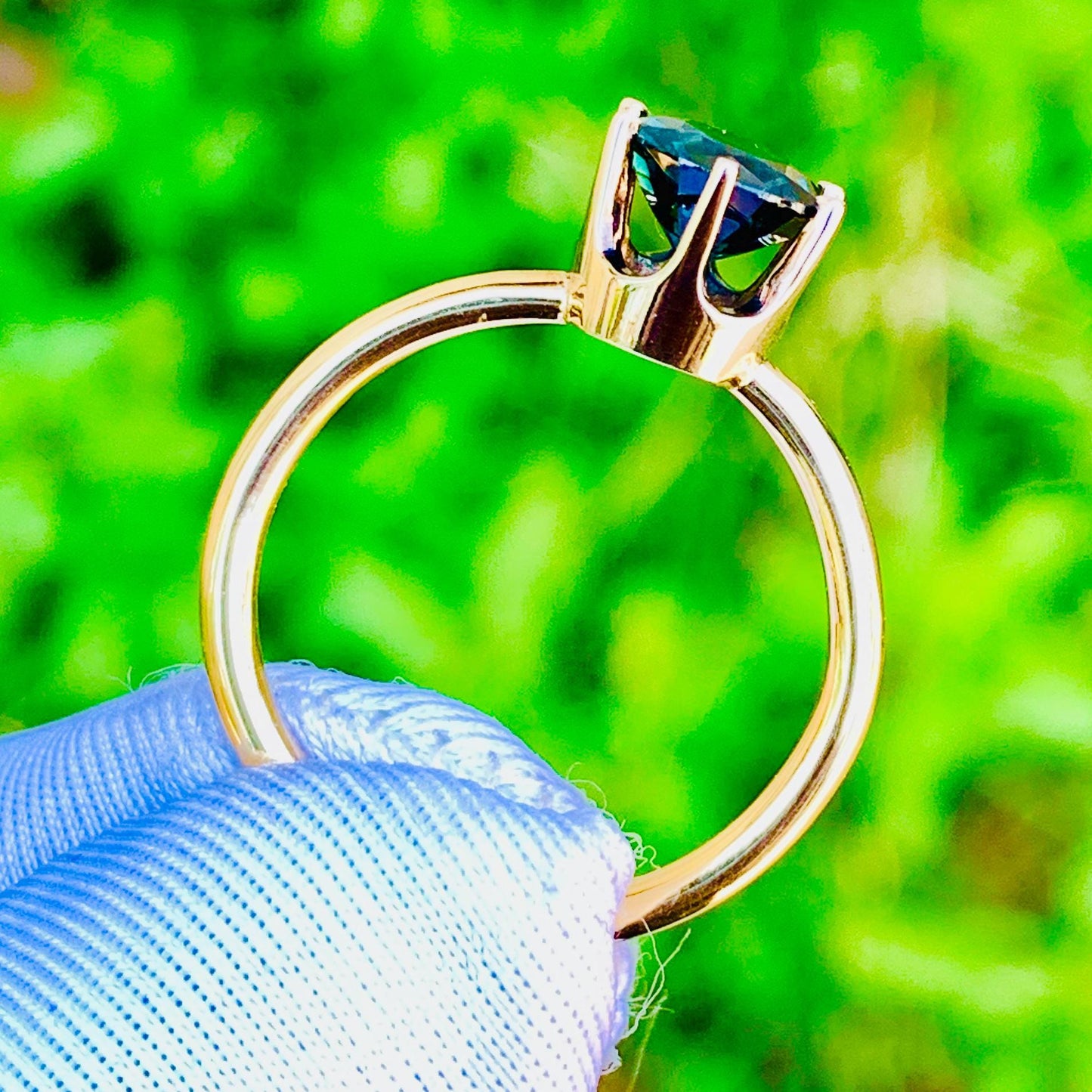 1.50ct Teal Sapphire Ring – 14K White Gold