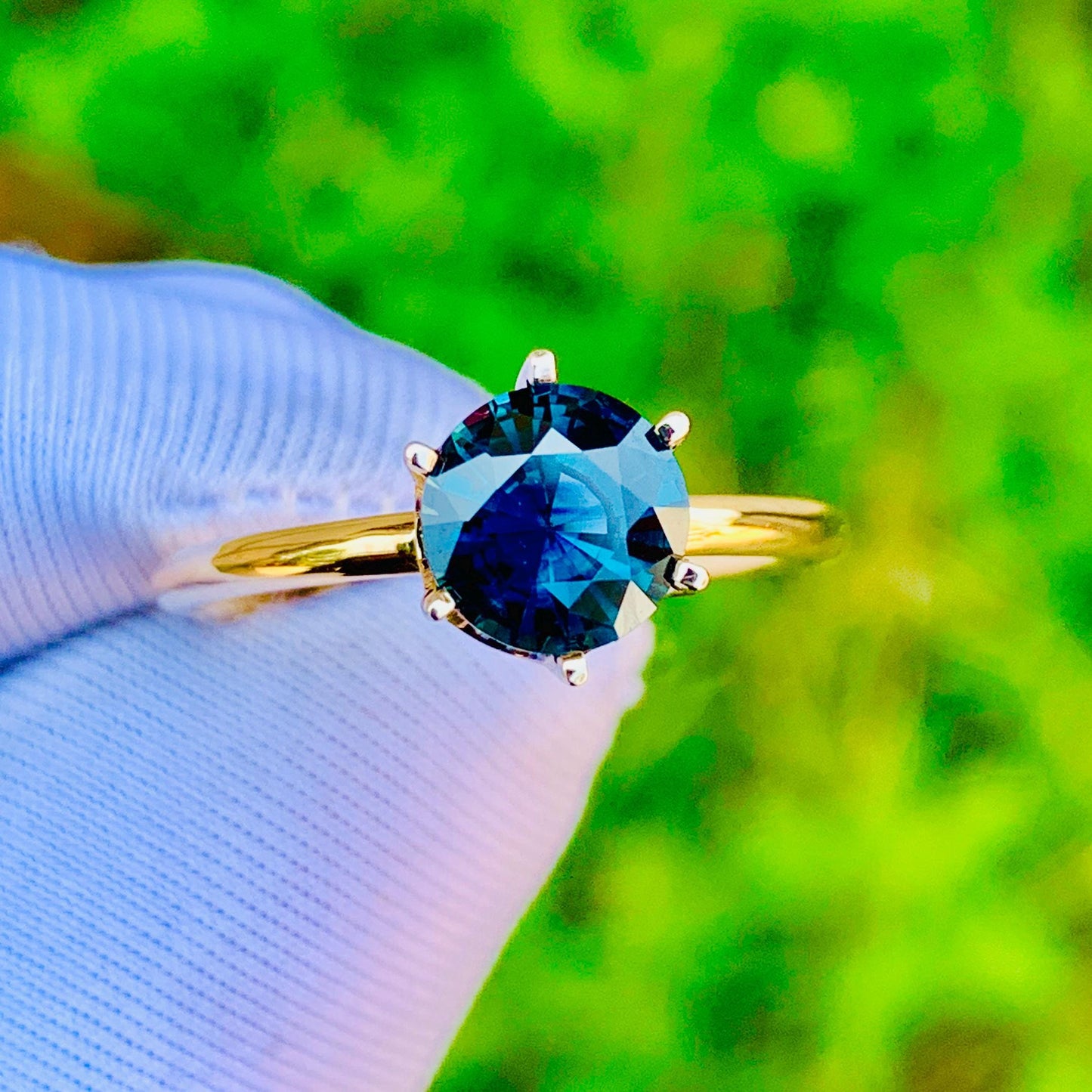 1.50ct Teal Sapphire Ring – 14K White Gold