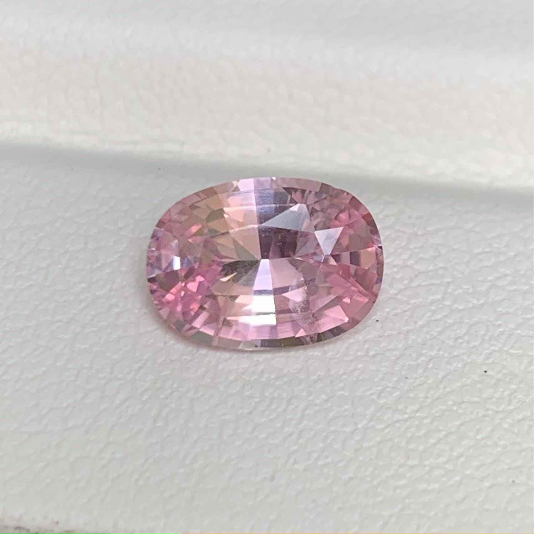 Natural Padparadscha Sapphire 1.74ct Heated  Oval Cut Loose Gemstone for Ring or Pendant